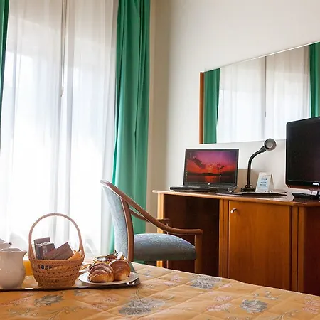 Palazzo Benci מלון 3*