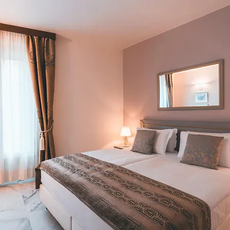 Ξενοδοχείο Palazzo Benci 3*
